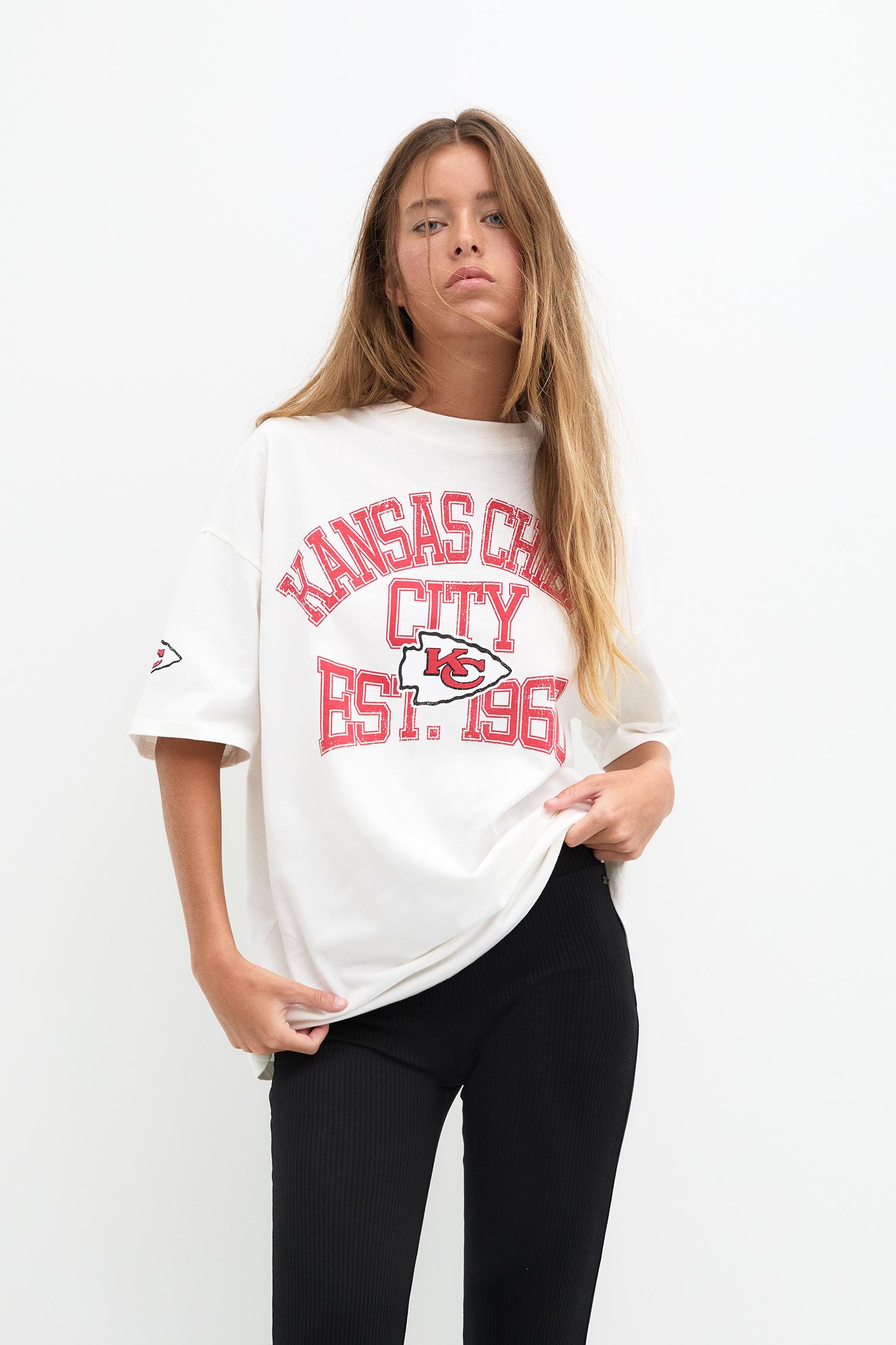Playera NFL Chiefs para mujer