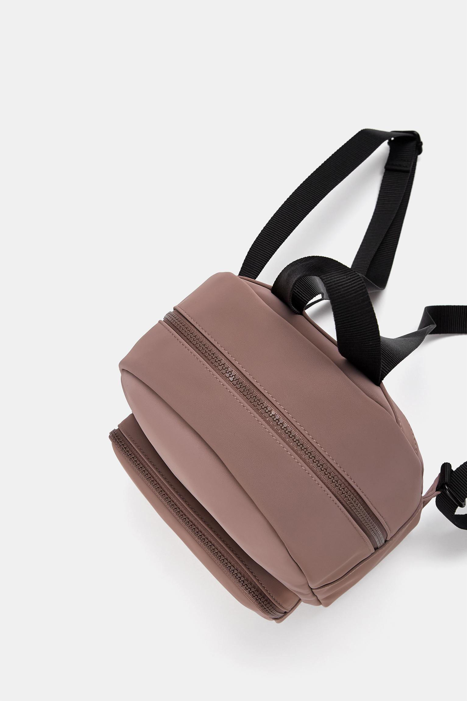 Mochila rosa ahulada – PULL&BEAR