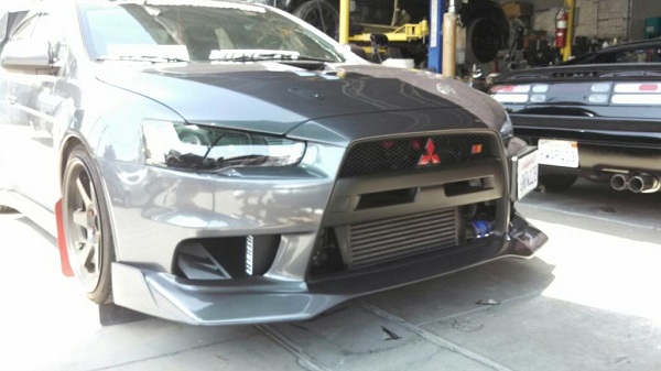 Mishimoto Mitsubishi Lancer Evolution X Oil Cooler Kit 2008