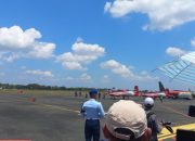 Menari Di Langit Banjarbaru, Atraksi Jupiter Aerobic Team Berhasil Pukau Masyarakat Menari Di Langit Banjarbaru, Atraksi Jupiter Aerobic Team Berhasil Pukau Masyarakat