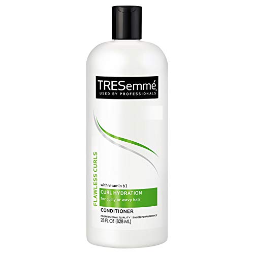 TRESemmé Flawless Curls Moisturizing Conditioner For Curly Hair Formulated With Pro Style Technology 28oz