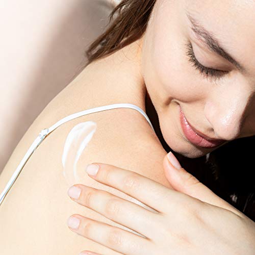 NIVEA Soft, Refreshingly Soft Moisturizing Cream, Body Cream, Face Cream, and Hand Cream, 3 Pack of 2.6 Oz Tubes