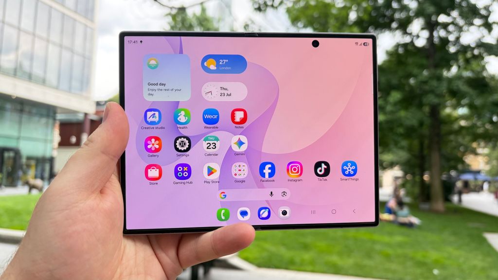 ‚Start experimenting and innovating again please‘: Samsung’s spicy Reddit AMA covered foldables, health, and AI — and the company didn’t shy away from responding to criticism ‚Start experimenting and innovating again please‘: Samsung’s spicy Reddit AMA covered foldables, health, and AI — and the company didn’t shy away from responding to criticism