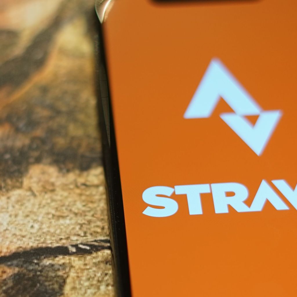 ‚We don’t agree with the extensive branding Garmin is forcing‘ Strava breaks silence on the ongoing Garmin dispute – and outlines next steps ‚We don’t agree with the extensive branding Garmin is forcing‘ Strava breaks silence on the ongoing Garmin dispute – and outlines next steps