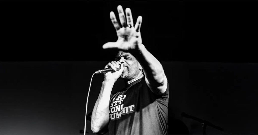Run-DMC’s Darryl McDaniels Opens Up About His 20-Year Sobriety Journey Run-DMC’s Darryl McDaniels Opens Up About His 20-Year Sobriety Journey