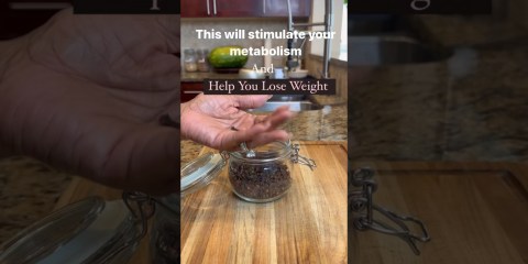 TRY THIS TEA | WEIGHT LOSS | BOOST METABOLISM | SUPPORTS DIGESTION #shorts #clovebenefits #tea TRY THIS TEA | WEIGHT LOSS | BOOST METABOLISM | SUPPORTS DIGESTION #shorts #clovebenefits #tea