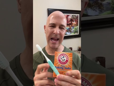 Whiten Teeth and Remove Plaque the Simple Way! Dr. Mandell Whiten Teeth and Remove Plaque the Simple Way! Dr. Mandell