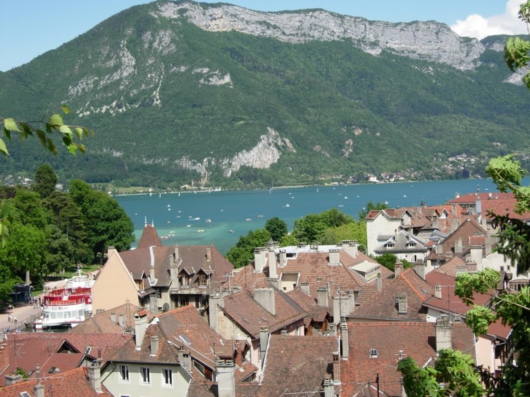 Annecy : la Venise des Alpes Françaises Annecy : la Venise des Alpes Françaises