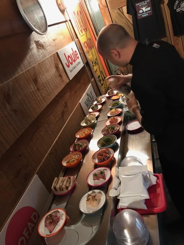 Yo! Sushi! Yo! Sushi!