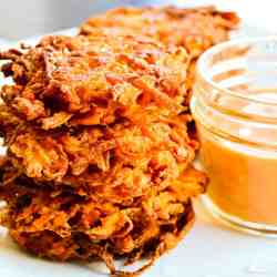 Resep Bola Ubi Goreng: Camilan Gurih dan Praktis Resep Bola Ubi Goreng: Camilan Gurih dan Praktis