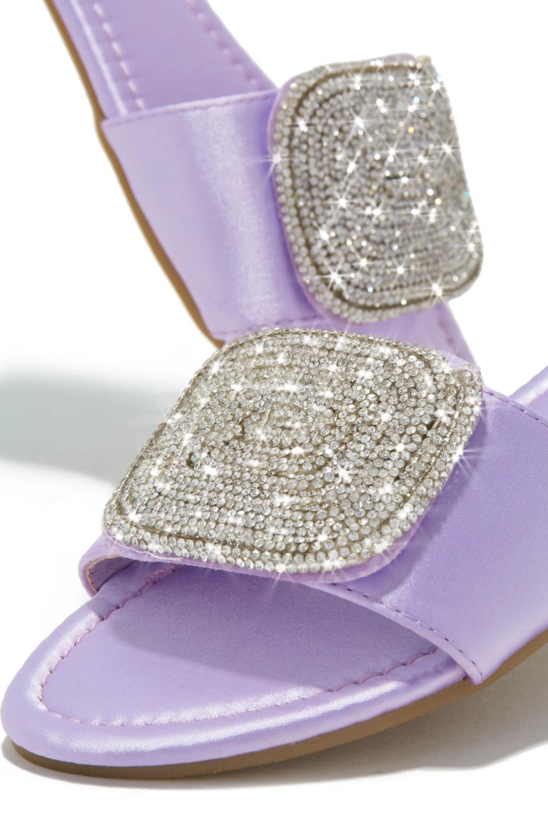 Best Lavender Sandals: Top Picks for 2025’s Most Stylish Footwear Best Lavender Sandals: Top Picks for 2025’s Most Stylish Footwear
