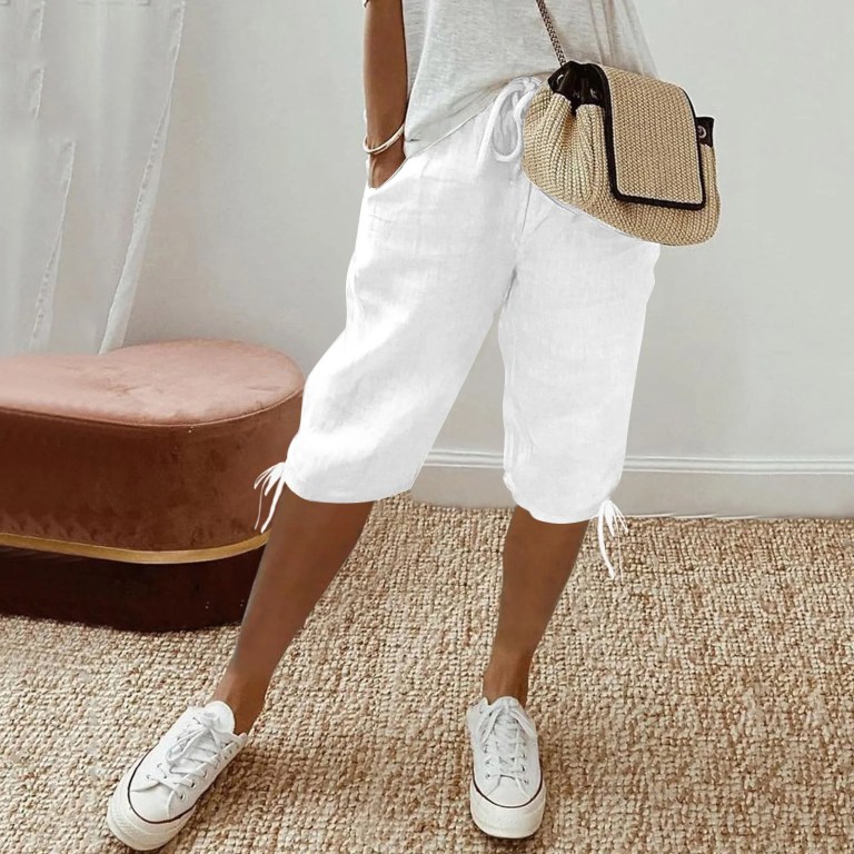 Best Knee-Length Shorts for Women: Top Styles for 2025 Best Knee-Length Shorts for Women: Top Styles for 2025