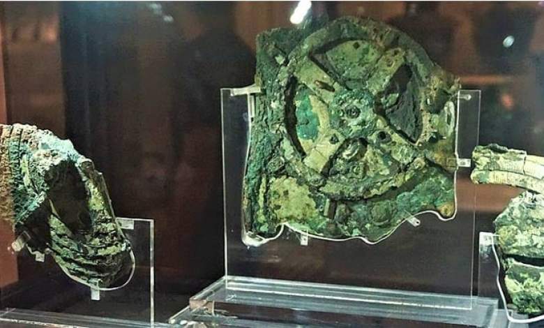 Pesquisadores de ondas gravitacionais lançam nova luz sobre o mecanismo de Antikythera Pesquisadores de ondas gravitacionais lançam nova luz sobre o mecanismo de Antikythera
