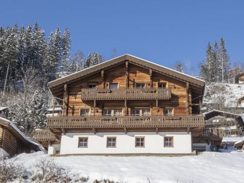 Chalet Schöneben Bauernhaus Hele huis met sauna - 20-24 personen