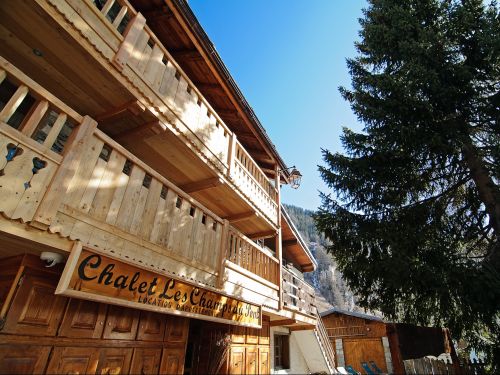 Chalet-appartement Les Champs du Pont Le Refuge - 15 personen