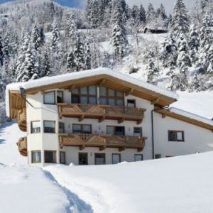 Chalet-appartement Marina max. 4 volwassenen + 2 kinderen - 4-6 personen Chalet-appartement Marina max. 4 volwassenen + 2 kinderen - 4-6 personen