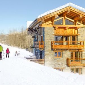 Chalet Le Pré combinatie Suzette + Rene, met 2 sauna's en 2 buiten-whirlpools - 40 personen Chalet Le Pré combinatie Suzette + Rene, met 2 sauna's en 2 buiten-whirlpools - 40 personen