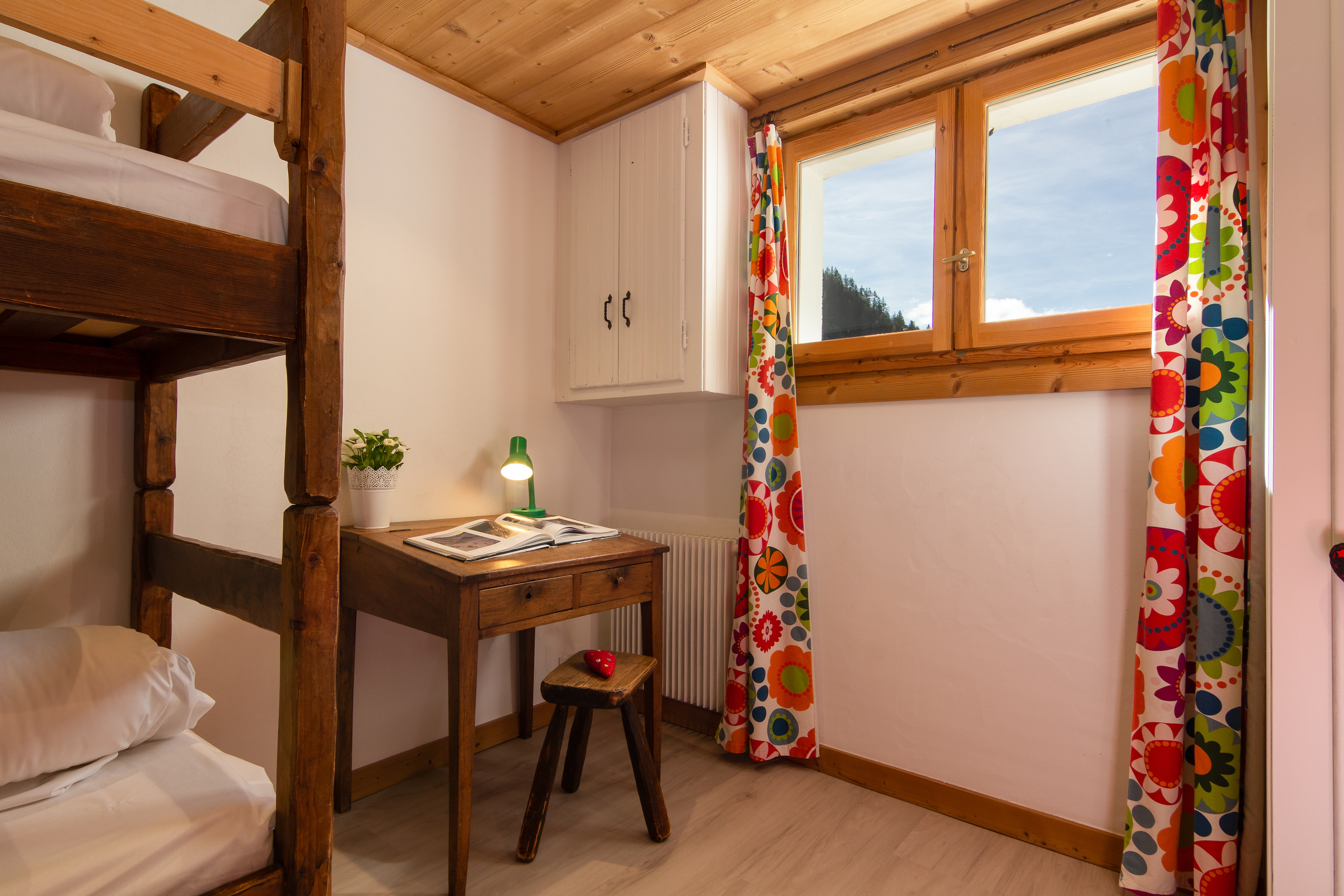 Chalet Dava La Via ski in/ski out