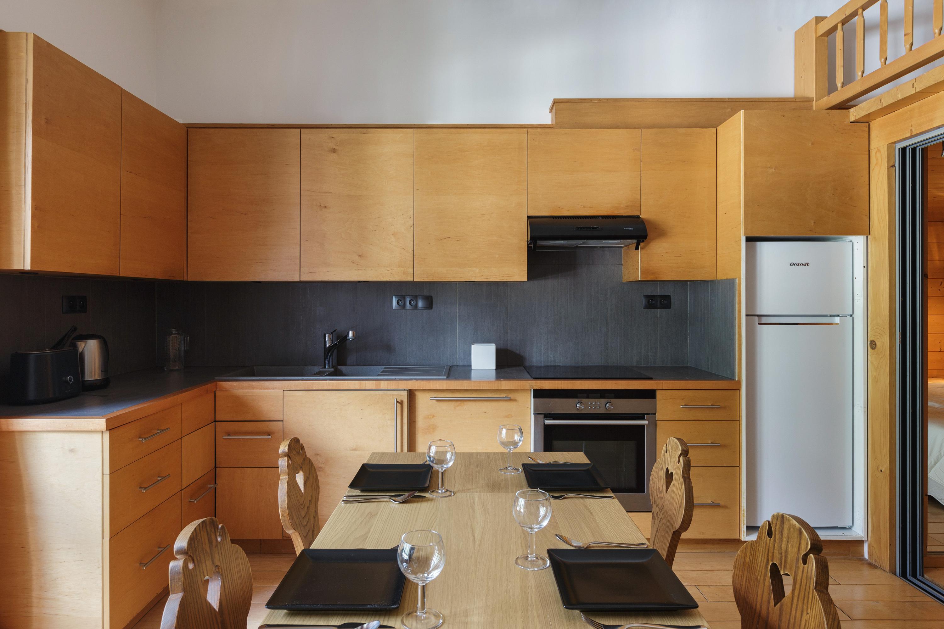 Central Majestic Apartment Near Skiing