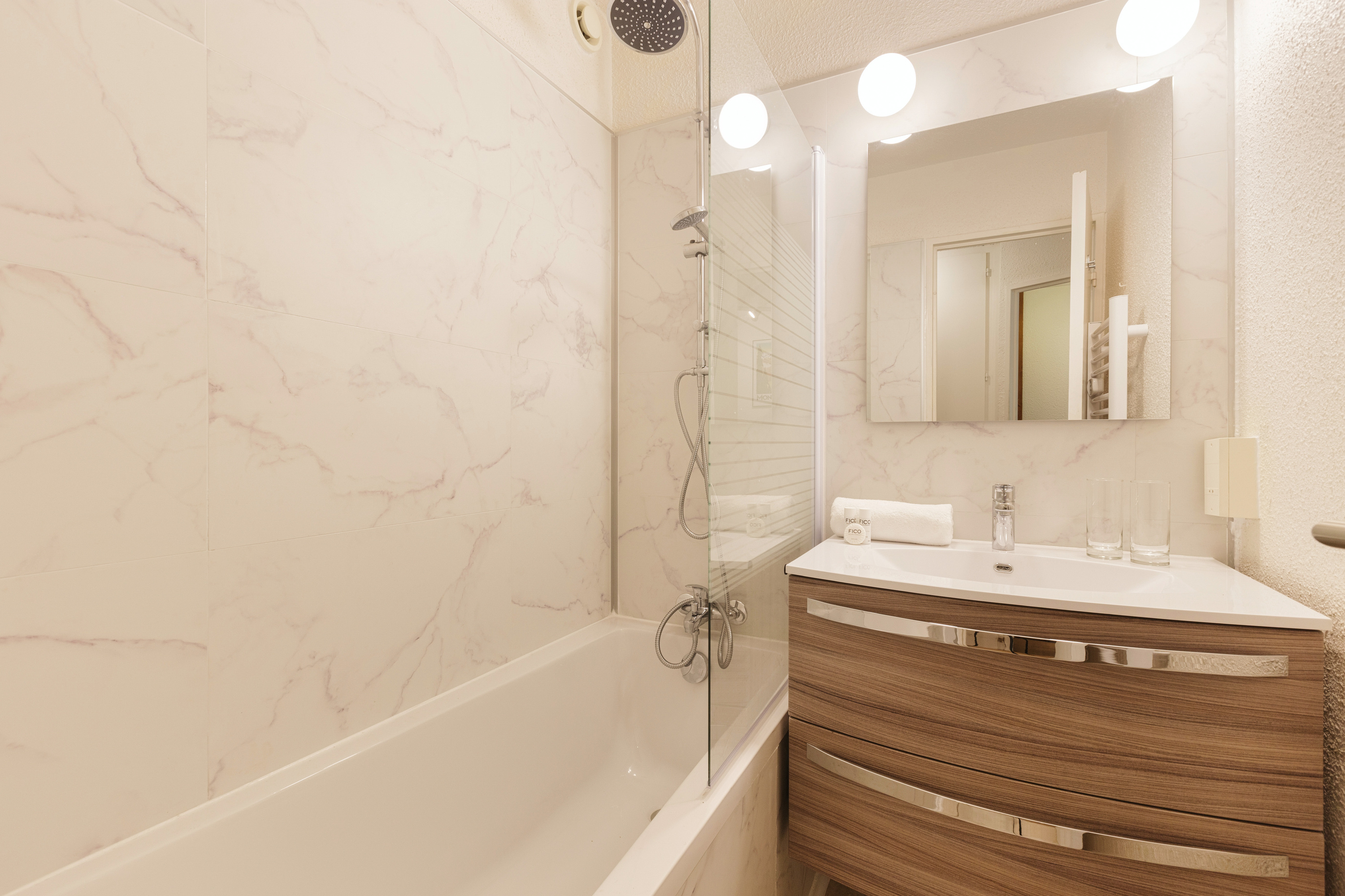 Chamonix Sud - Jonquilles 25