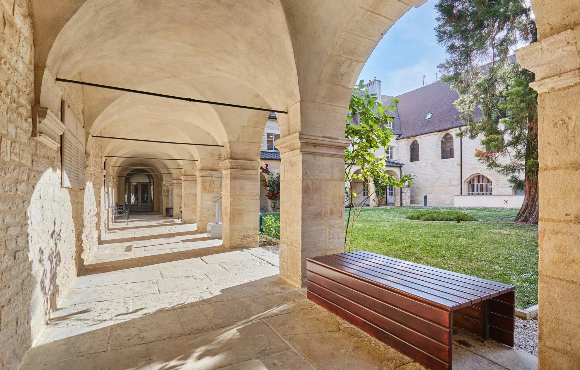 Dijon Centre Les Cordeliers 2p4 Superior