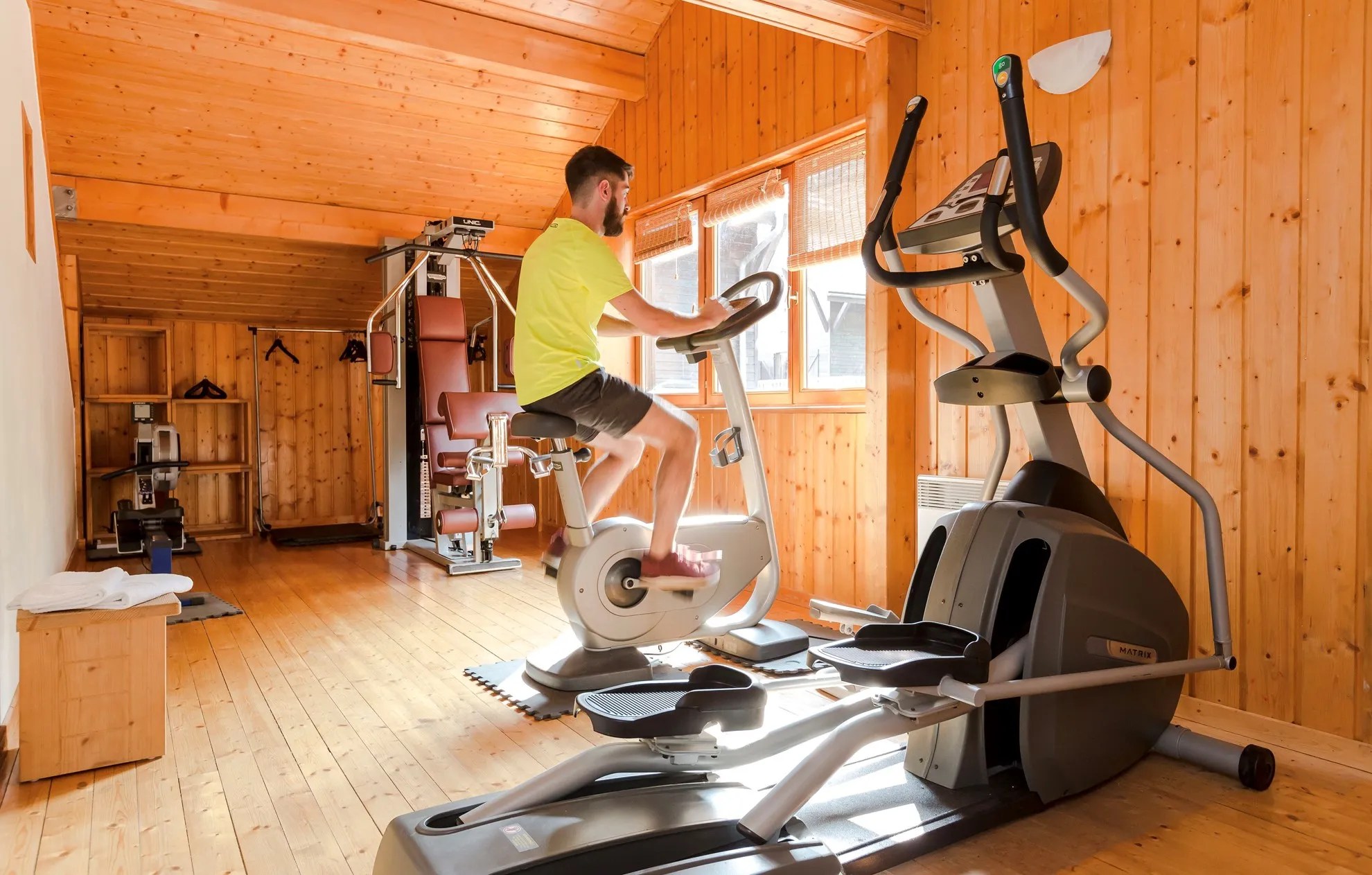 Evian 2p4/5 view lake