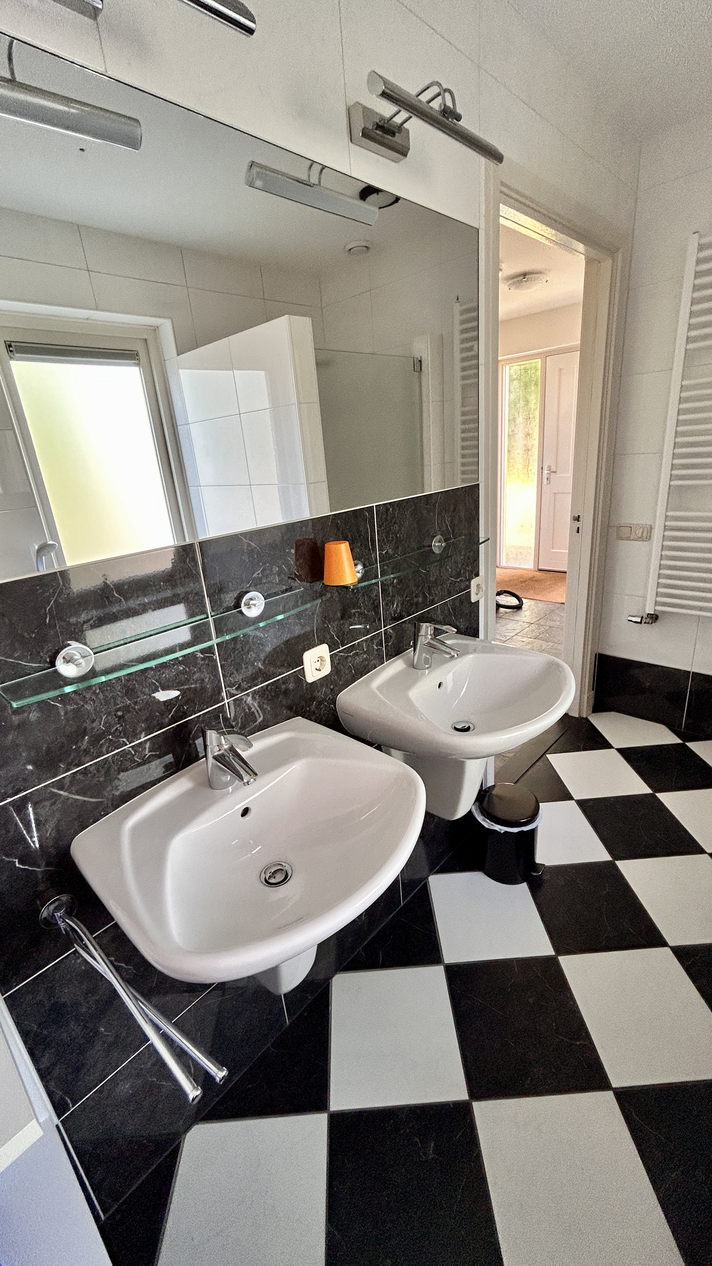 Landelijk gelegen vakantiehuis met veel ruimte in Nunspeet (Doornspijk) Veluwe - Image 11