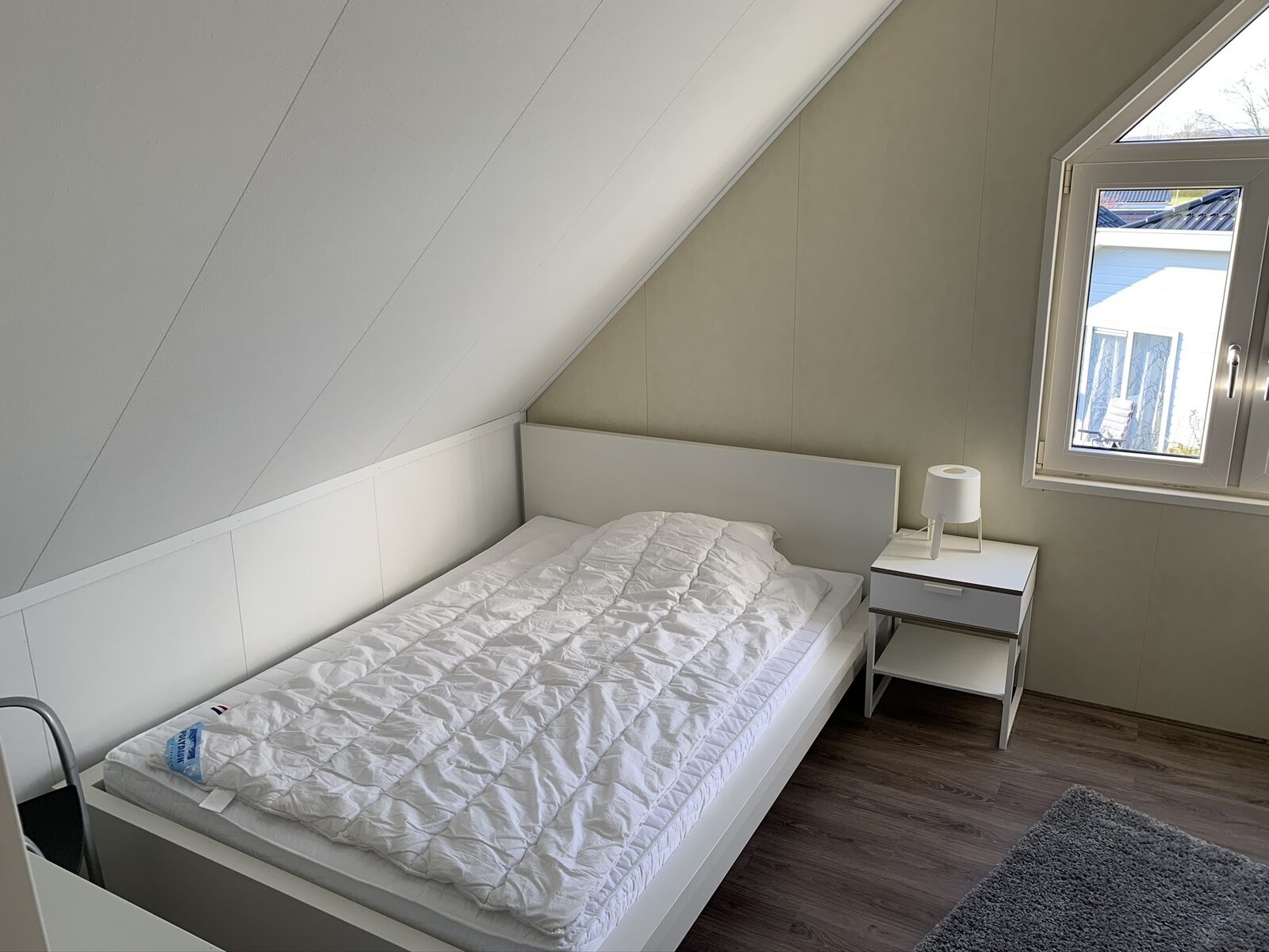 Heerlijk chalet voor maximaal 6 personen op park Rhederlaagse Meren - Image 9