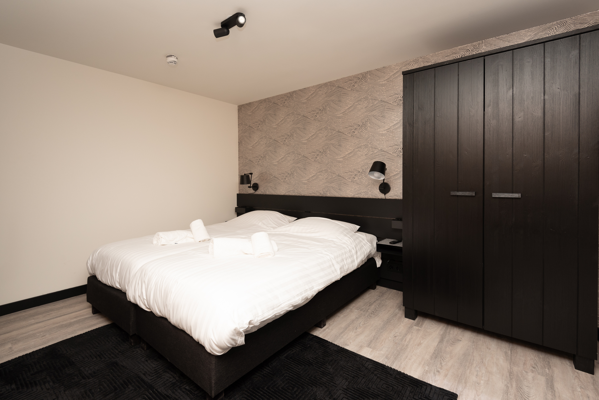 Luxe apt - Jan van Renesseweg 1 