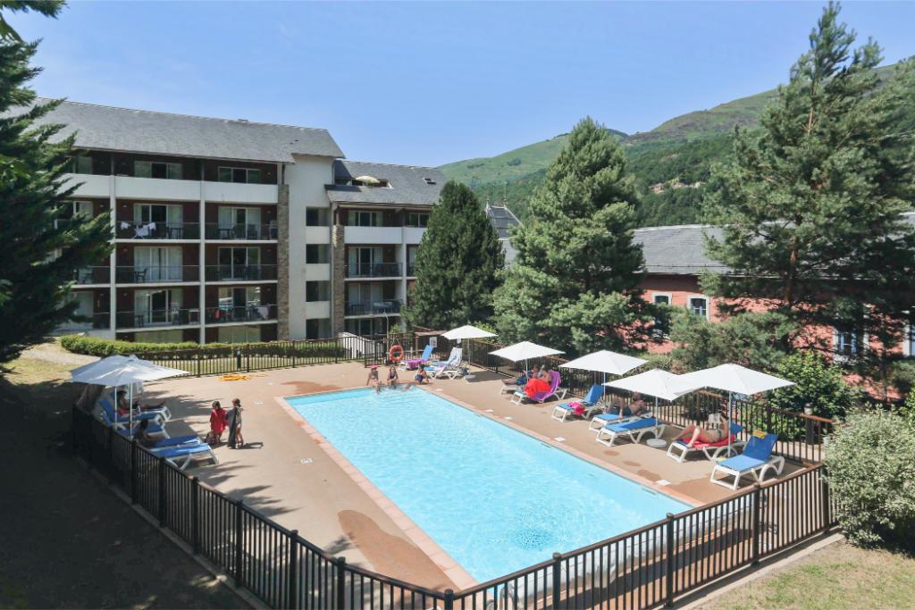 Les Trois Domaines 2/3p 5/6p