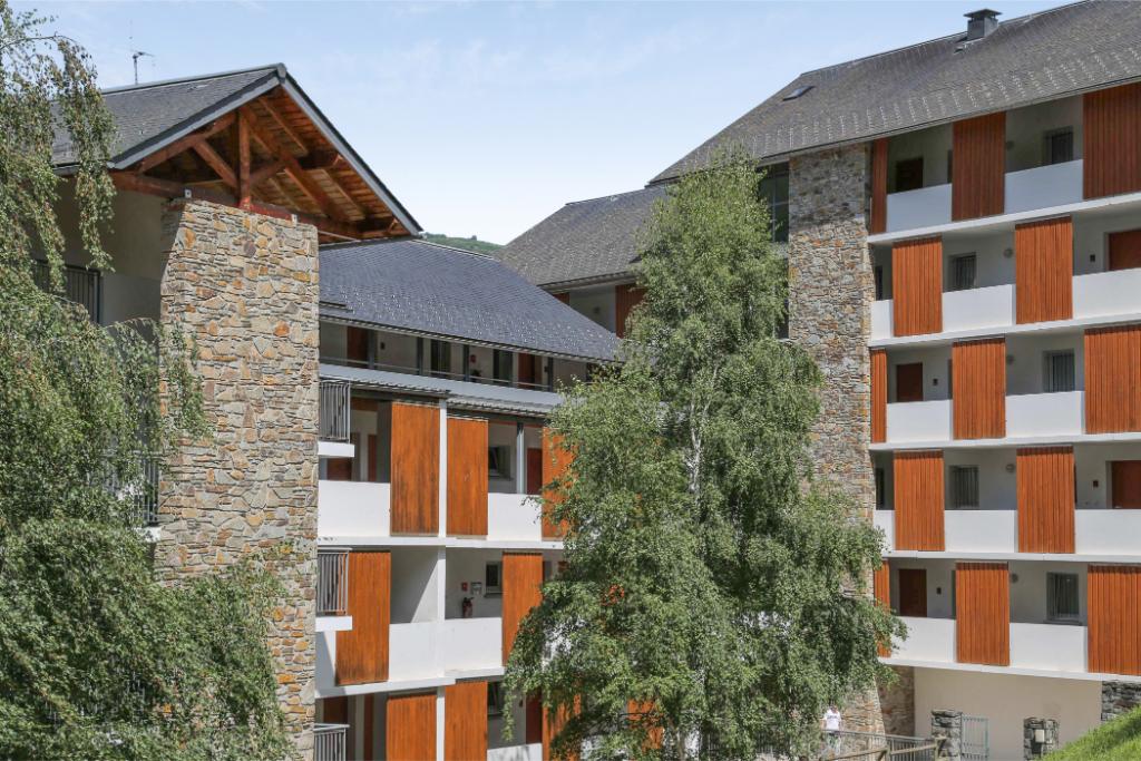 Les Trois Domaines 2/3p 5/6p