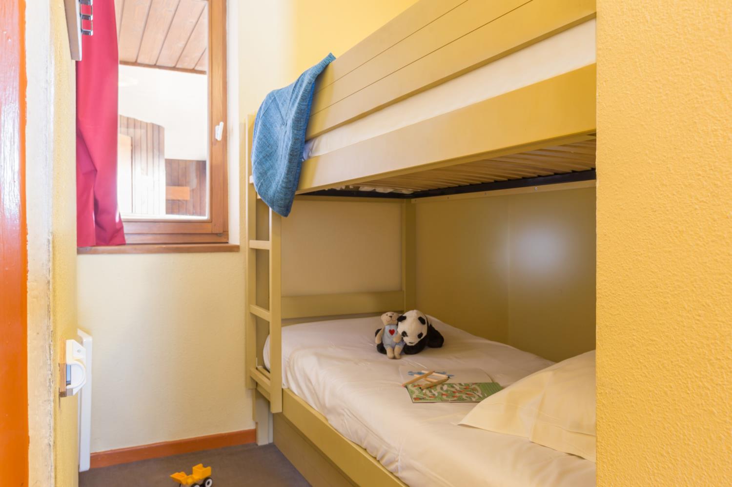 L'Ours Blanc 2/3p 6/7