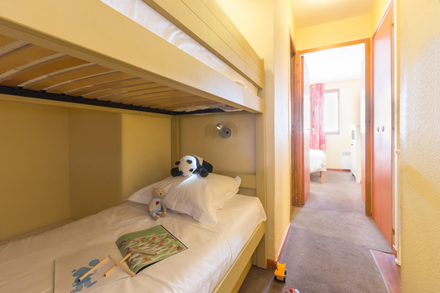 L'Ours Blanc 2/3p 6/7