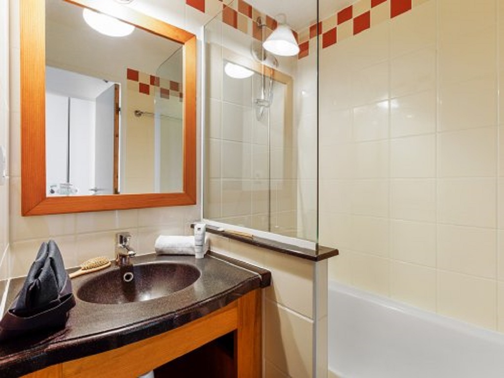 Les Constellations 2p 4/5p.