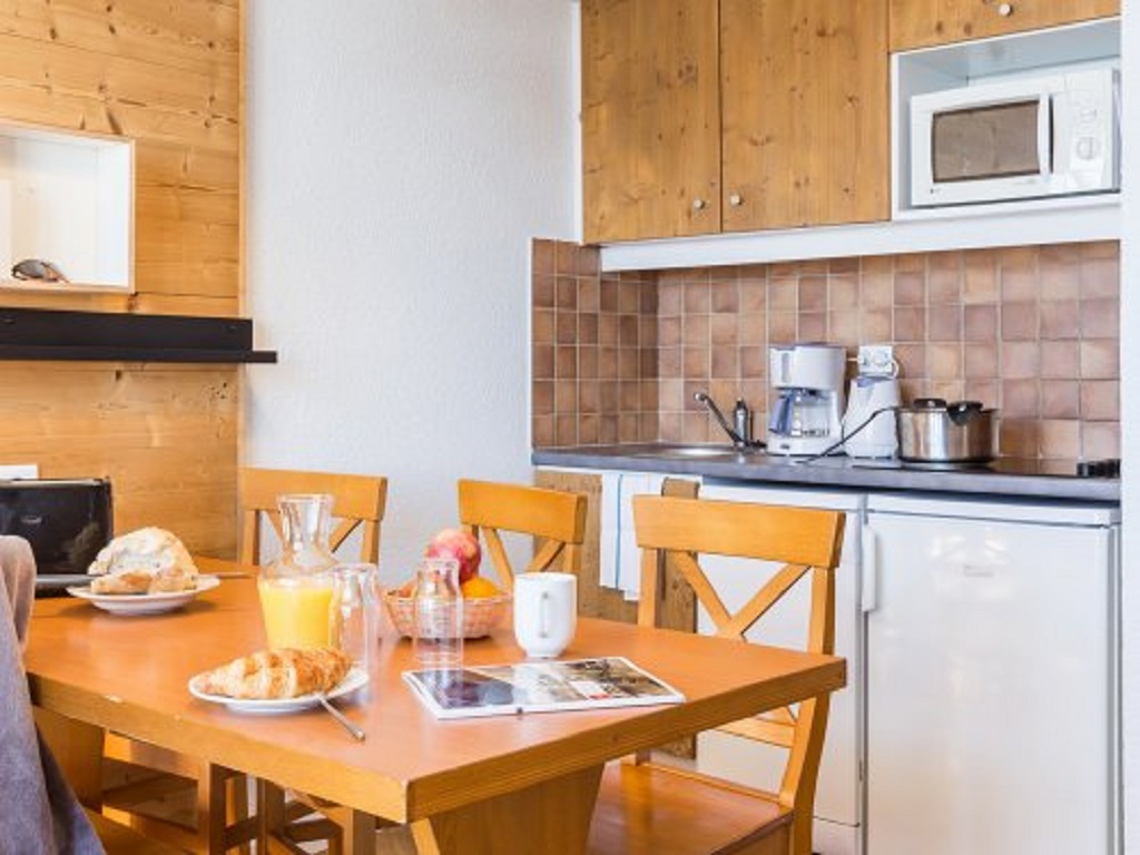 Les Constellations 2/3p 6/7p.