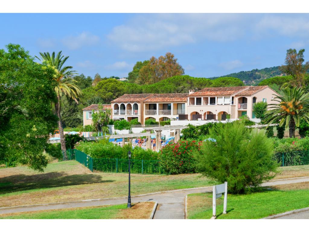 Les Parcs de Grimaud 2p4p