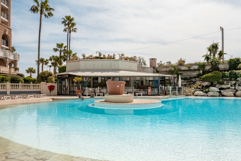 Cannes Verrerie 2p5p Sea View