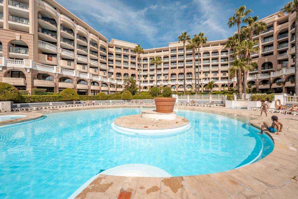 Cannes Verrerie 2p5p Sea View