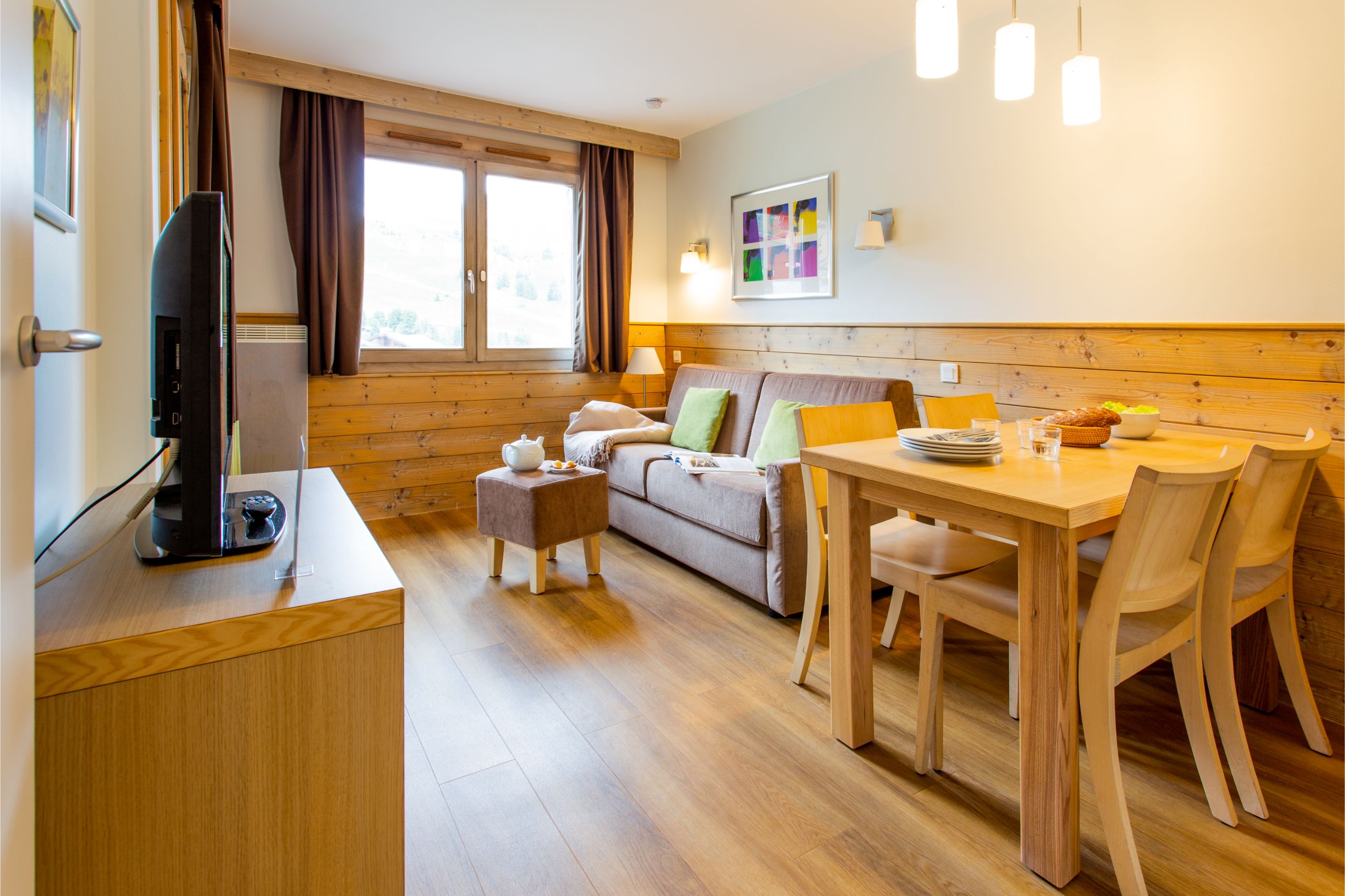 Les Gemeaux Studio 4p