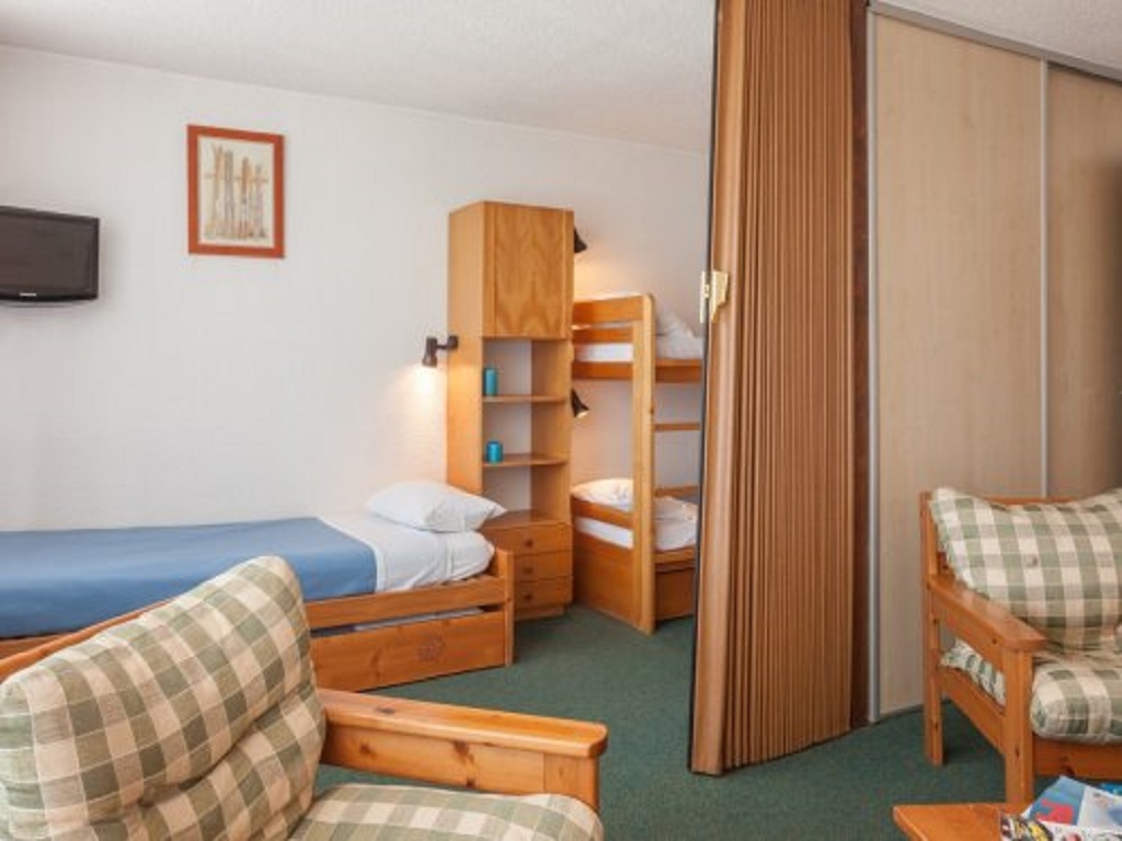 Les Mouflons I et II 1p6p