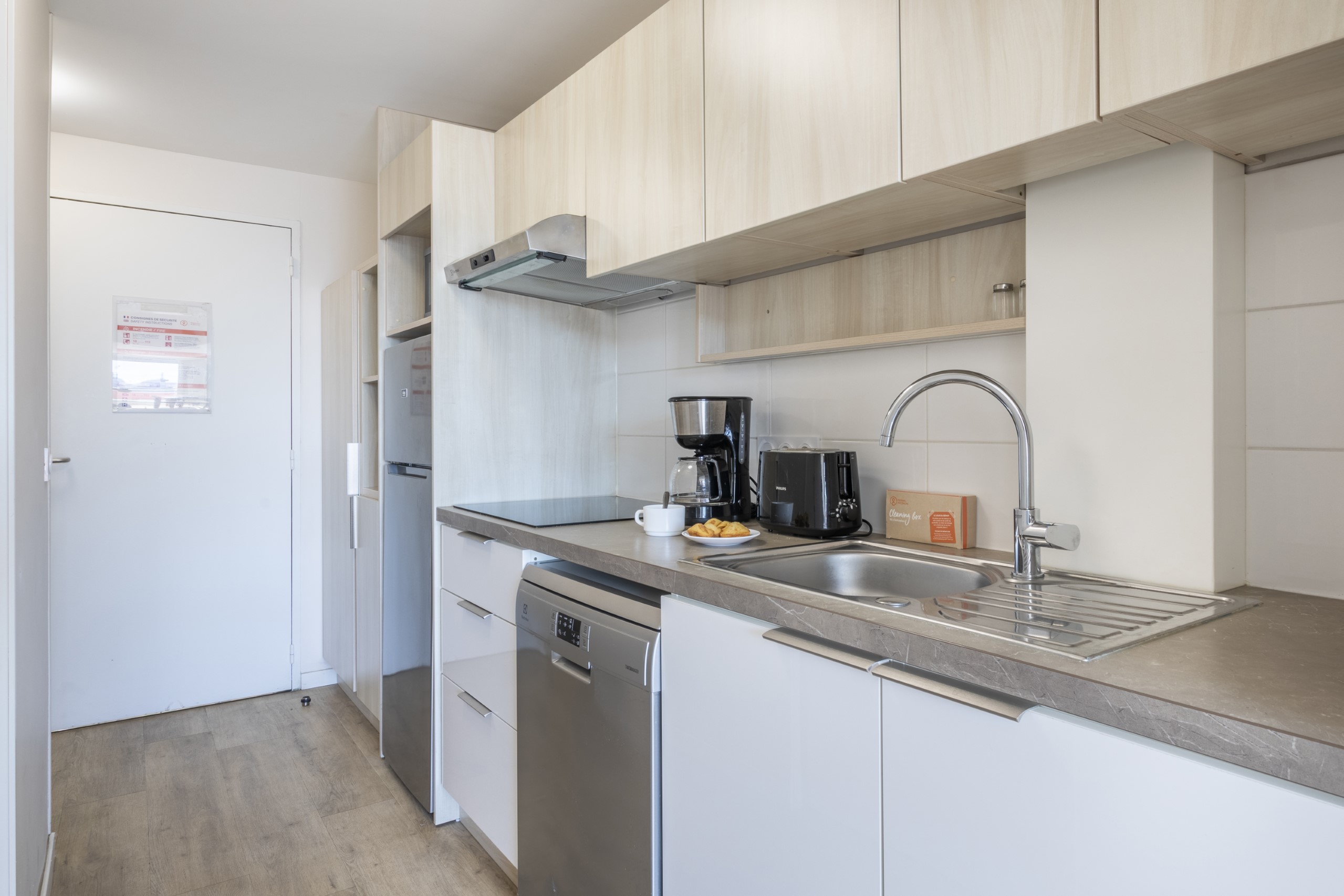 Les Jardins de la Cote d'Azur S5p Sun