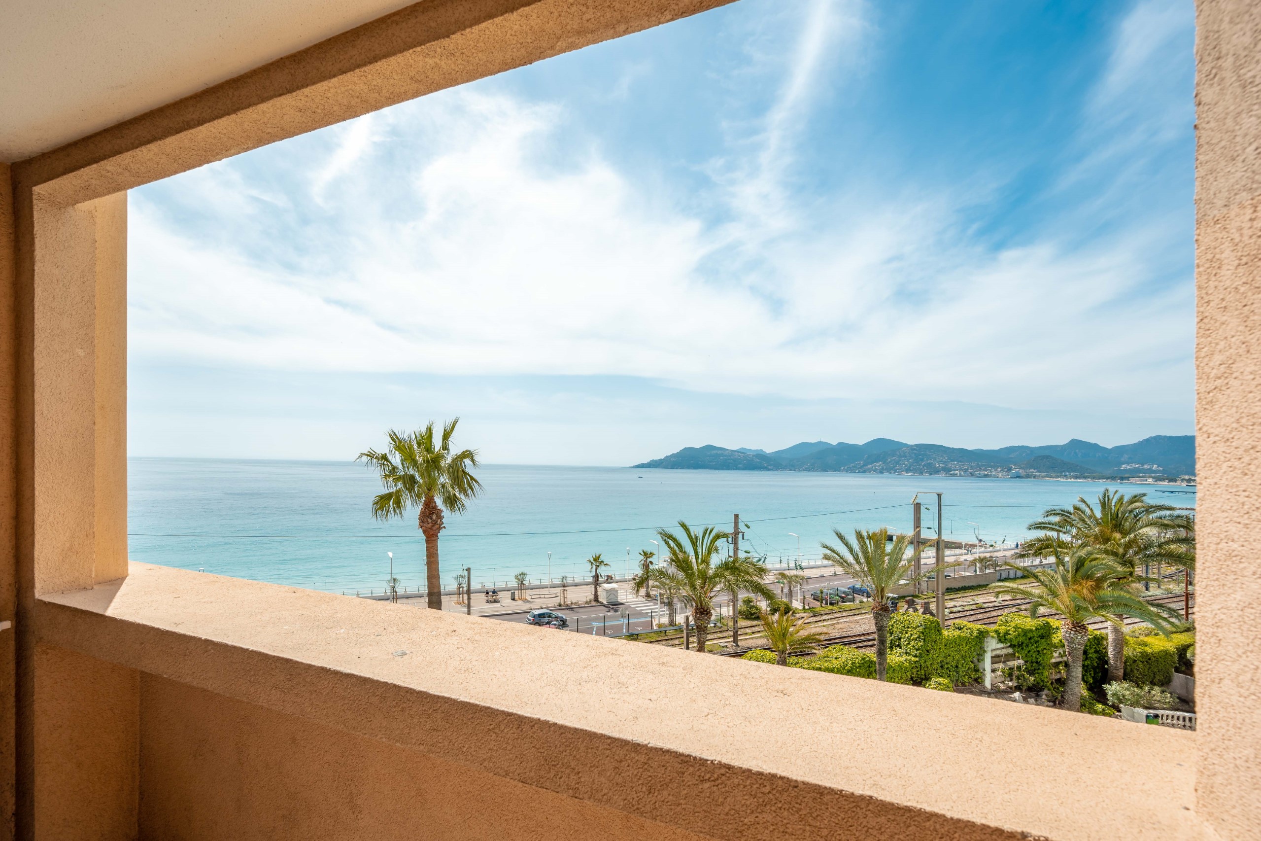 Cannes Verrerie S4p A/C Sea View