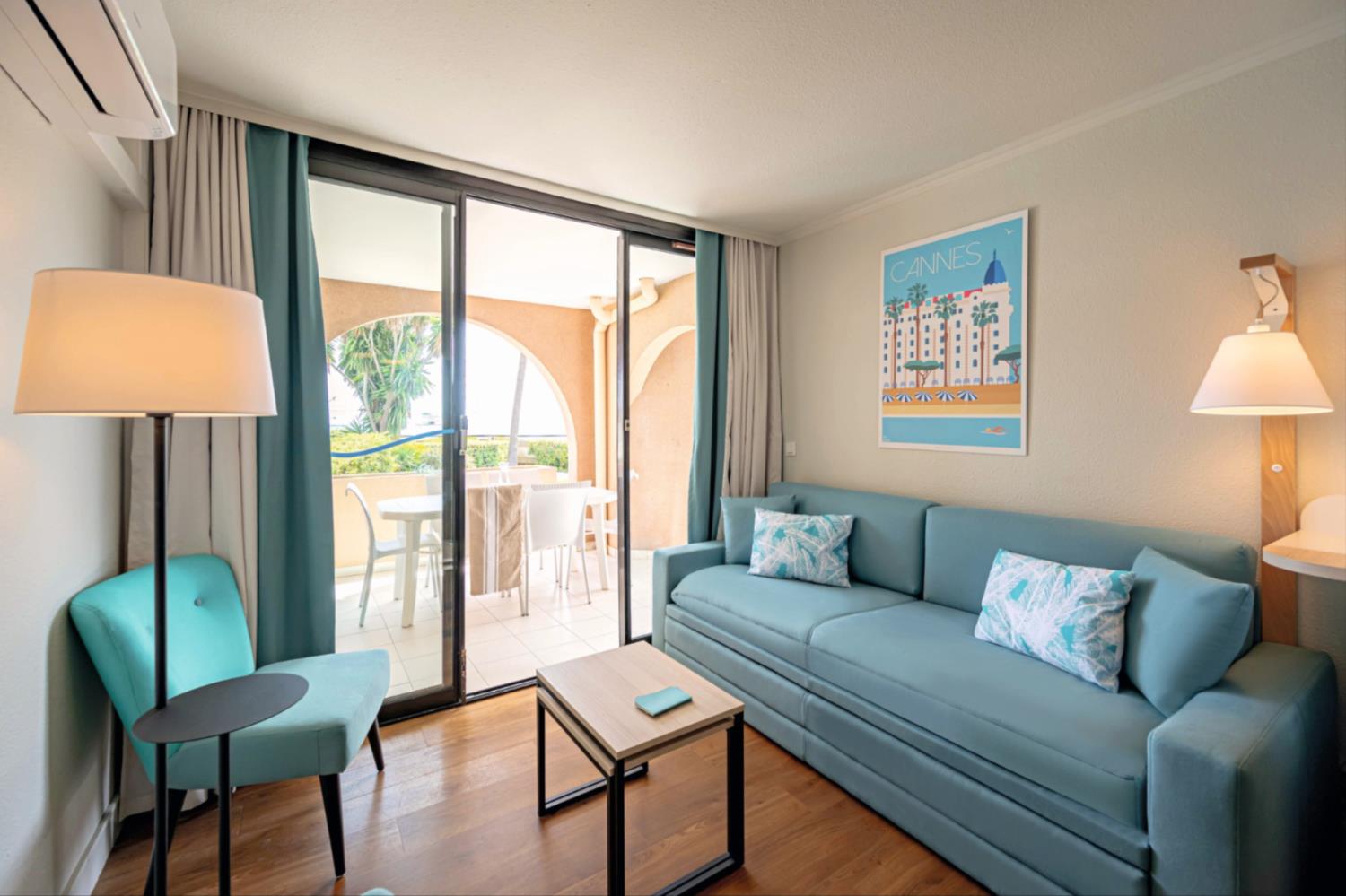 Cannes Verrerie 2p6p A/C Terrace