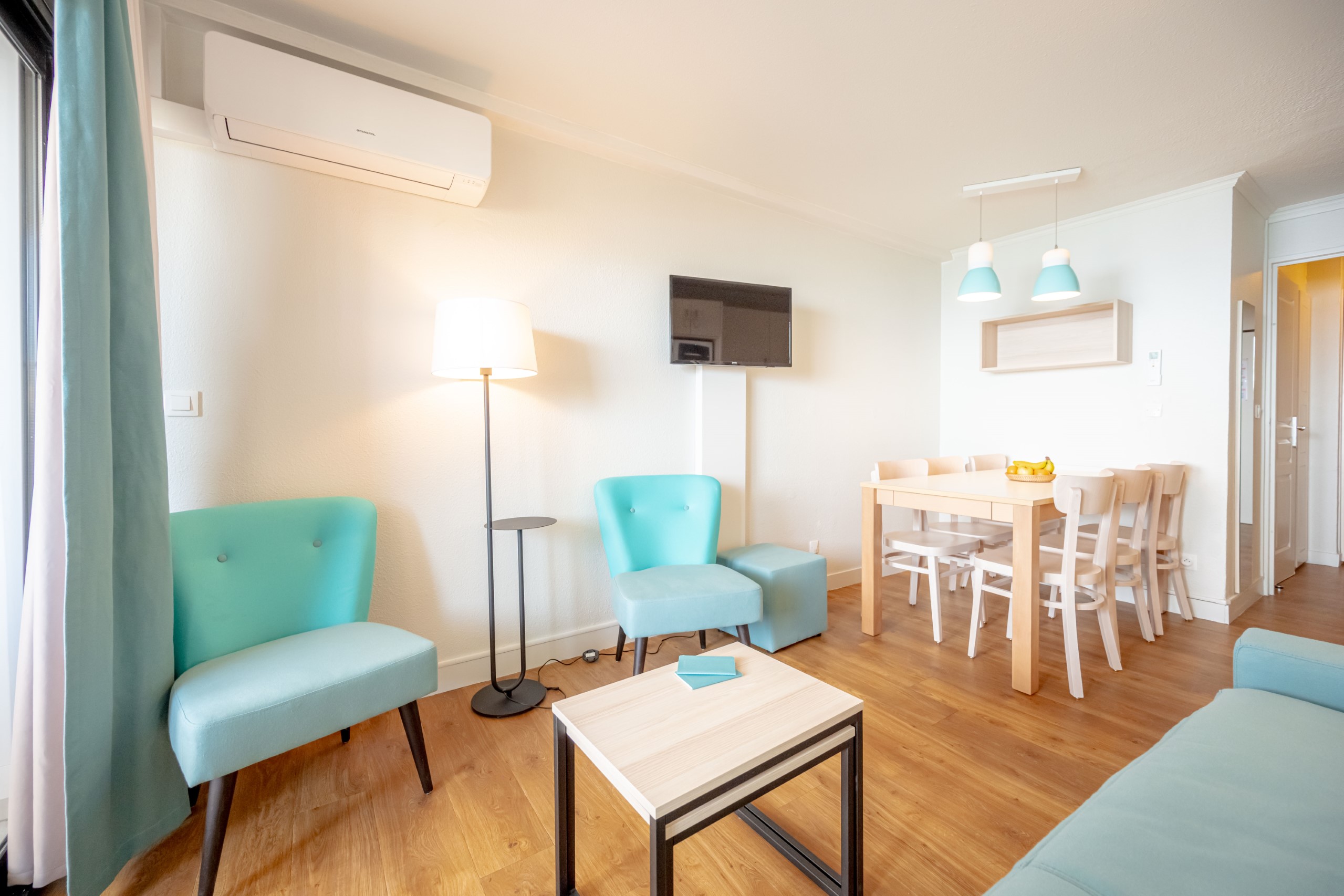 Cannes Verrerie 2p6p A/C Balcony