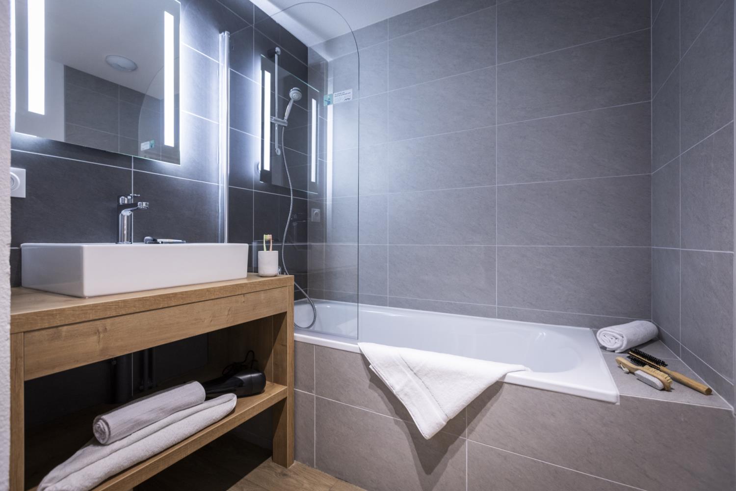 Le Serra Neva 2p4p Comfort