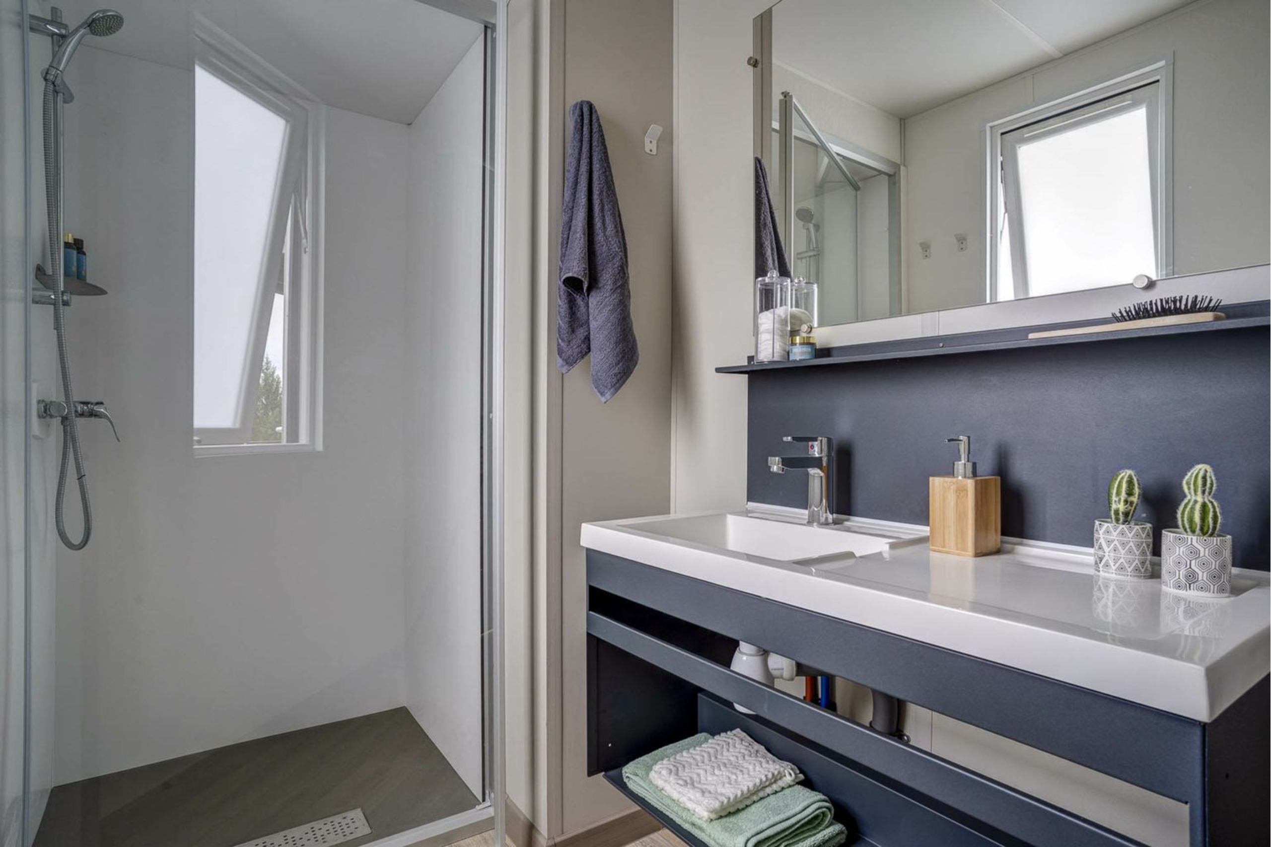 Cottage 6p 3Bdrms AirCon ****