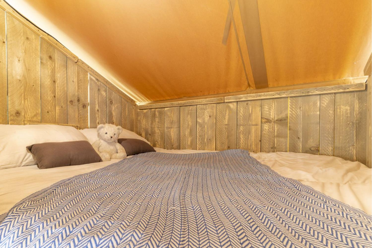 Lodge Safari 6p 3Bdrms AirCon ****