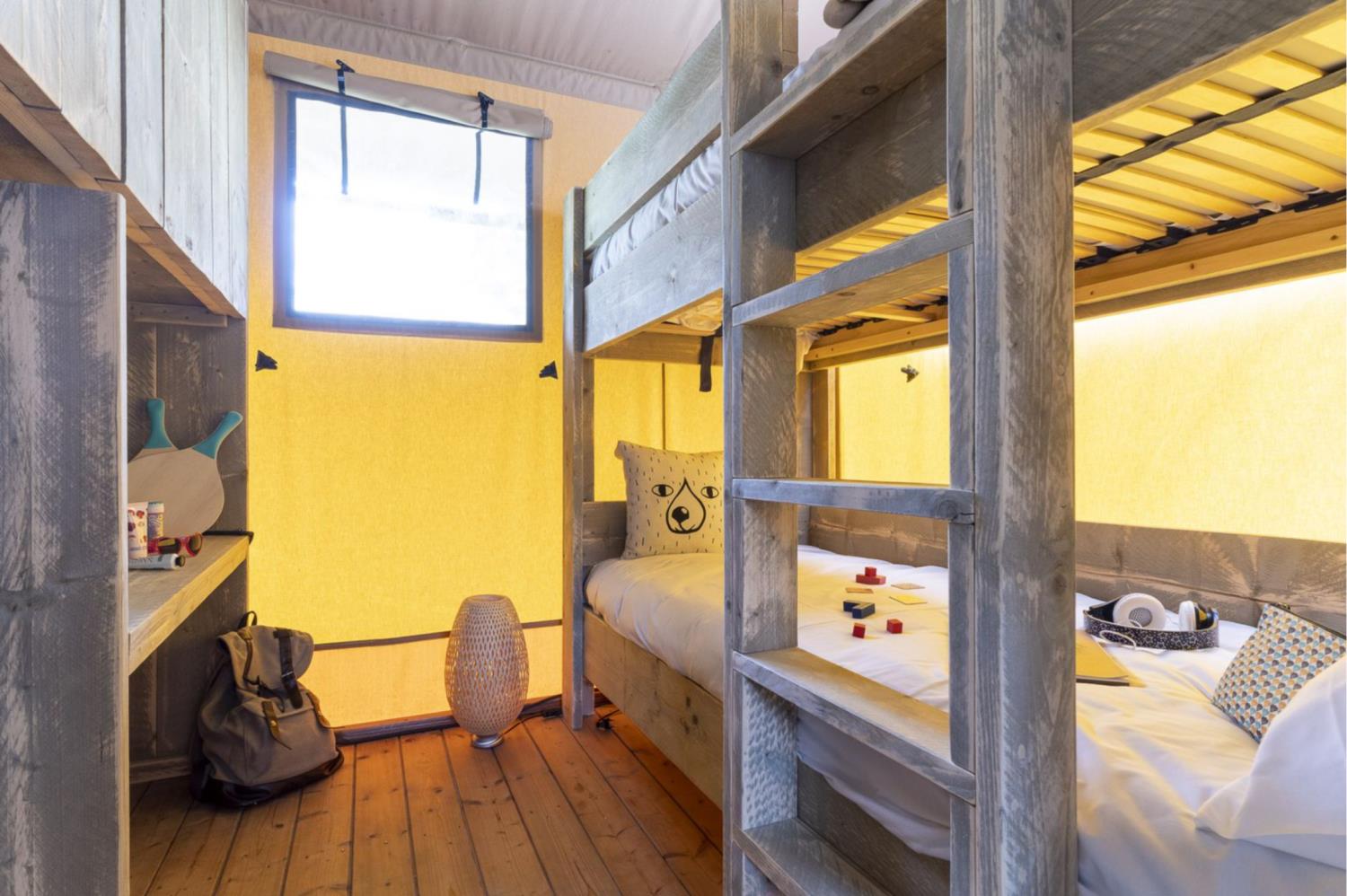 Lodge Safari 6p 3Bdrms AirCon ****