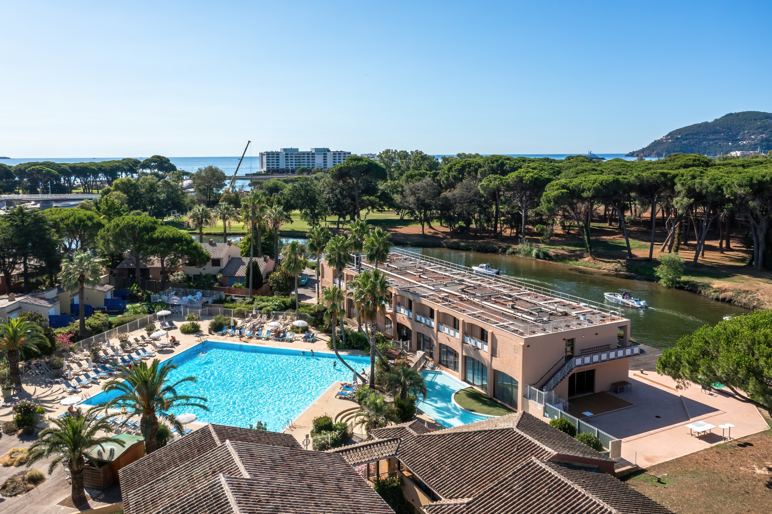 Cannes Mandelieu 2p6p NR