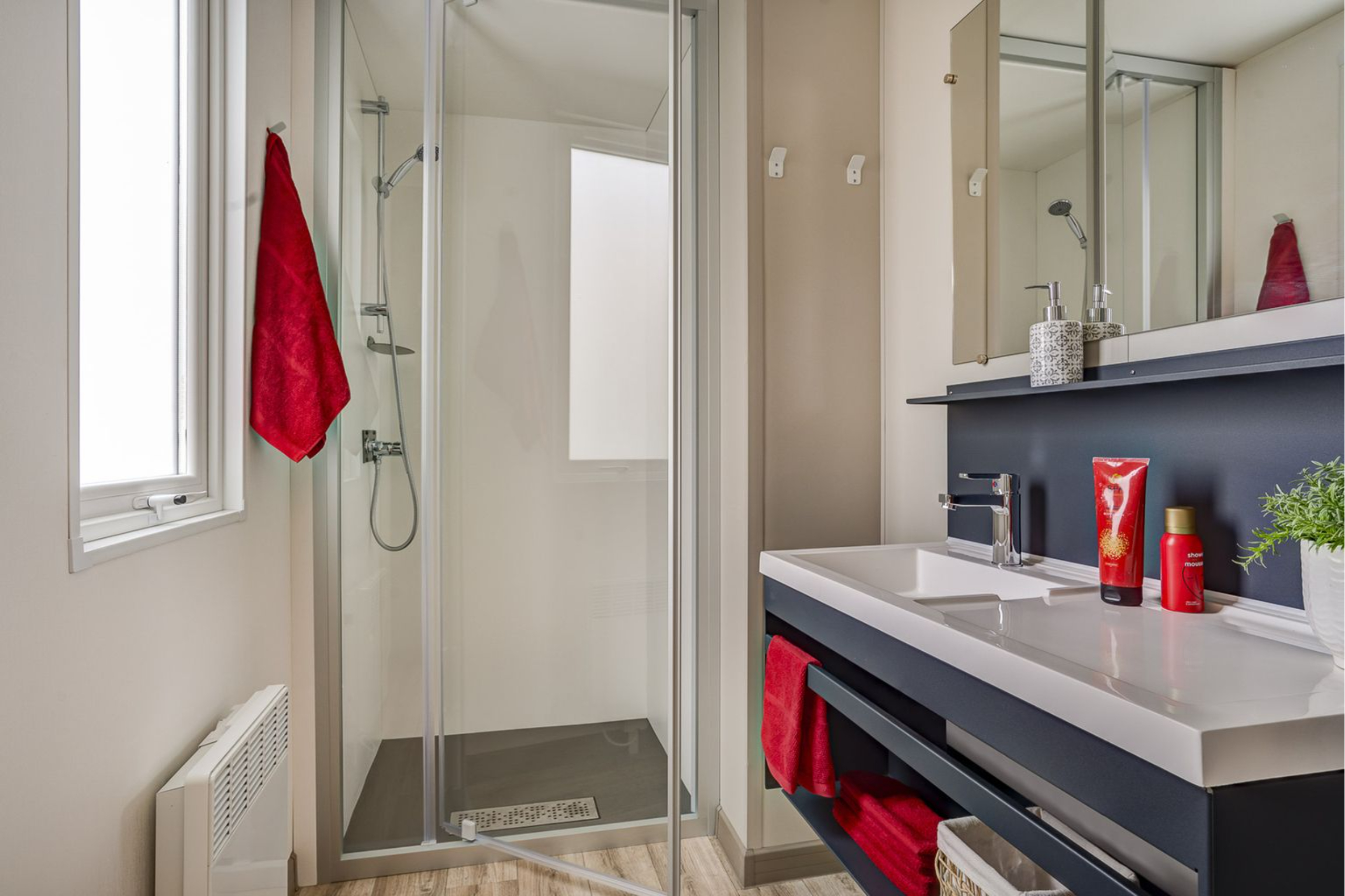 Cottage Friends 10p ****